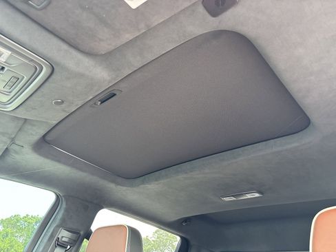 New 2025 GMC Sierra 3500 Denali Ultimate image 3