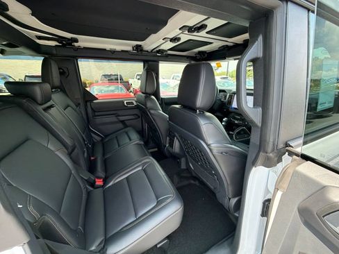 New 2026 Ford Bronco Badlands AWD/4WD image 16