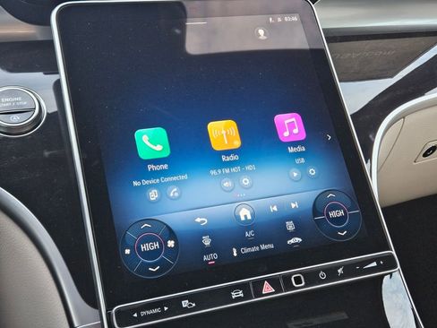 New 2026 Mercedes-Benz C 300 4MATIC Sedan image 22