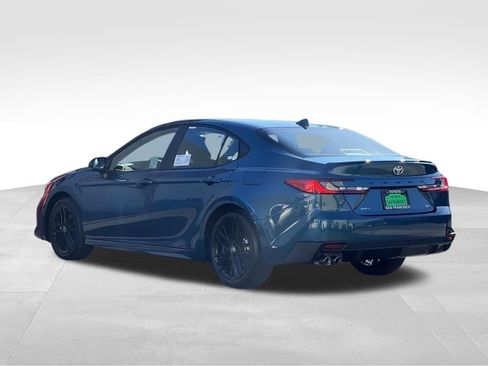 New 2026 Toyota Camry SE image 3