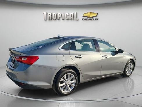 Used 2025 Chevrolet Malibu LT image 5