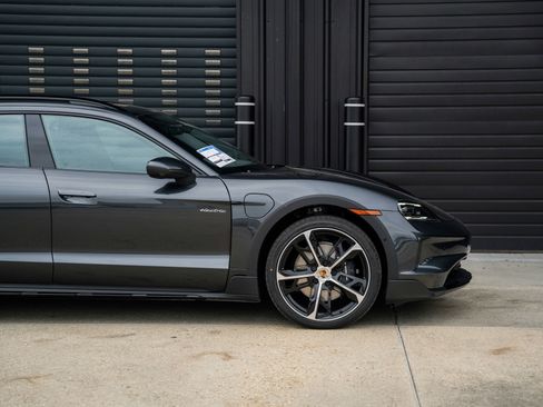 New 2025 Porsche Taycan 4 Cross Turismo image 15