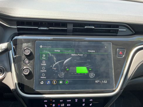 Certified 2023 Chevrolet Bolt EUV LT w/ Comfort Package FWD image 35
