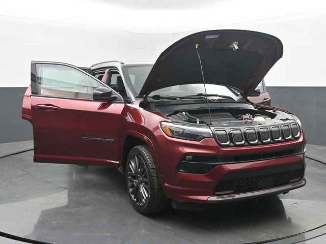 Used 2022 Jeep Compass High Altitude AWD/4WD image 56