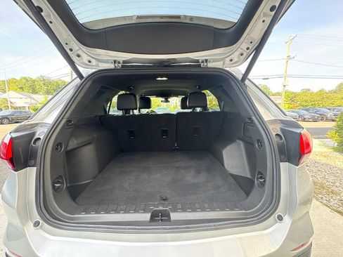 Used 2022 Chevrolet Equinox RS AWD/4WD image 53