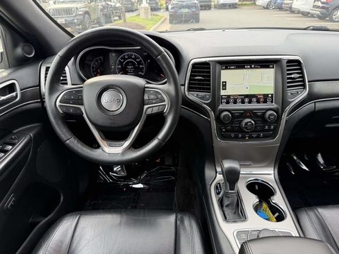 Used 2018 Jeep Grand Cherokee Limited w/ Trailer Tow Group IV AWD/4WD image 18