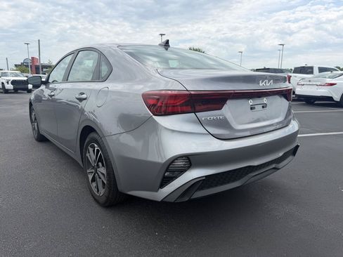 Used 2024 Kia Forte LXS FWD image 5