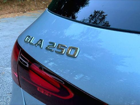 New 2026 Mercedes-Benz GLA 250 4MATIC image 7