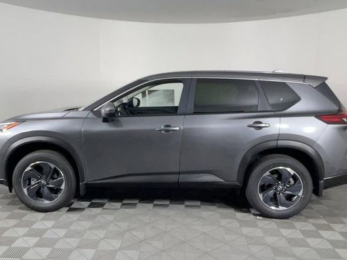 New 2025 Nissan Rogue SV image 7
