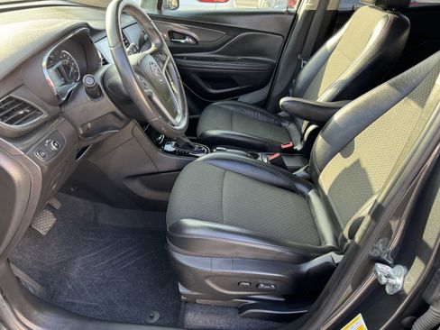 Used 2017 Buick Encore Preferred image 19