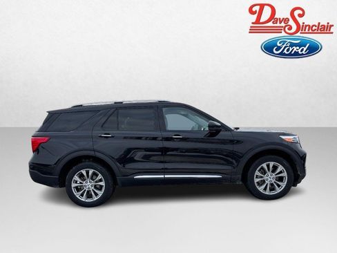 Used 2023 Ford Explorer Limited image 5
