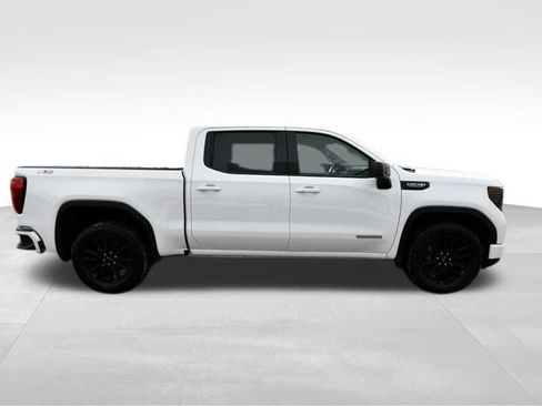Used 2025 GMC Sierra 1500 Elevation image 11