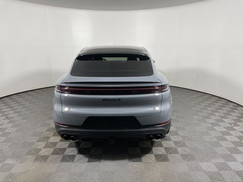 New 2025 Porsche Cayenne S AWD/4WD image 6