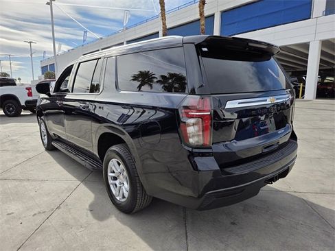 Certified 2024 Chevrolet Suburban LS w/ Driver Alert Package image 4