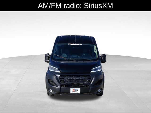 Used 2024 RAM ProMaster 2500 w/ Advanced Safety Group FWD image 3