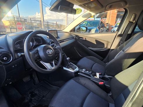 Used 2018 Toyota Yaris iA image 7