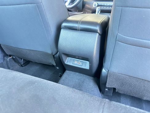 Used 2024 Nissan Altima 2.5 SV image 24