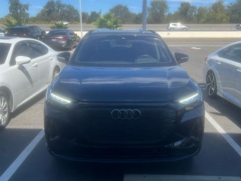 Used 2024 Audi Q4 e-tron Prestige w/ Black Optic Package AWD/4WD image 2