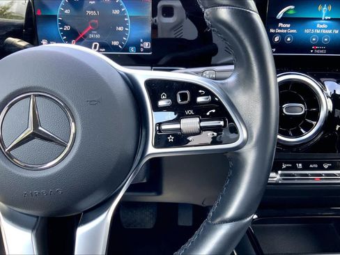Certified 2023 Mercedes-Benz GLA 250 4MATIC image 25