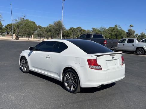 Used 2013 Scion tC FWD image 3
