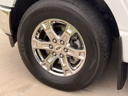 Used 2021 Ford F150 Lariat w/ Equipment Group 502A High image 9