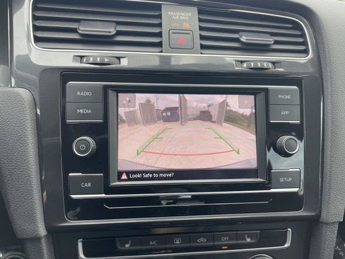 Used 2019 Volkswagen Golf Alltrack AWD/4WD image 21