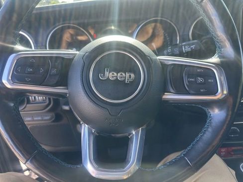 Used 2021 Jeep Wrangler Unlimited Rubicon 4xe w/ Cold Weather Group AWD/4WD image 25