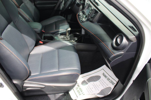 Used 2017 Toyota RAV4 SE FWD image 13