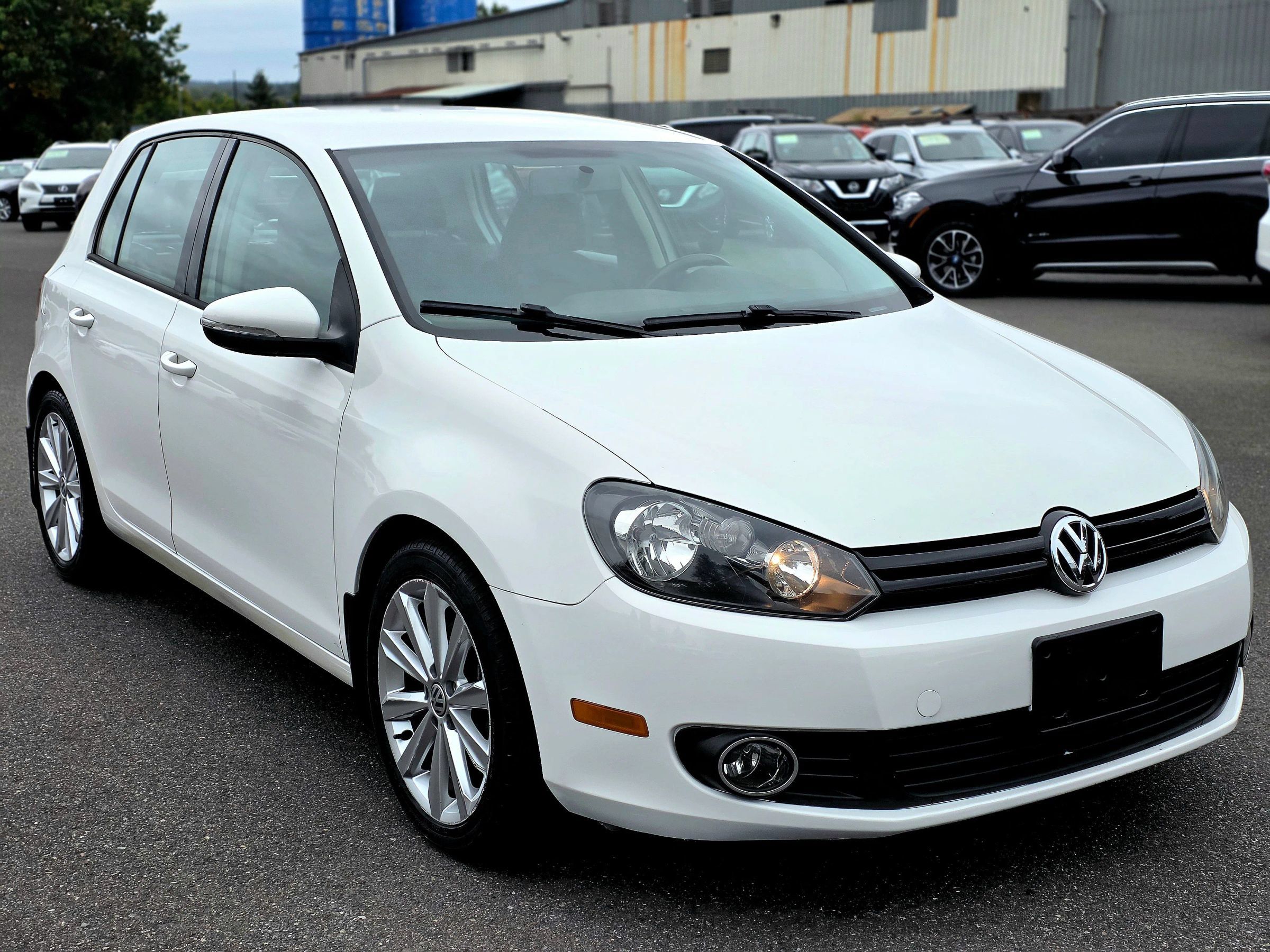 Used 2013 Volkswagen Golf TDI FWD image 1
