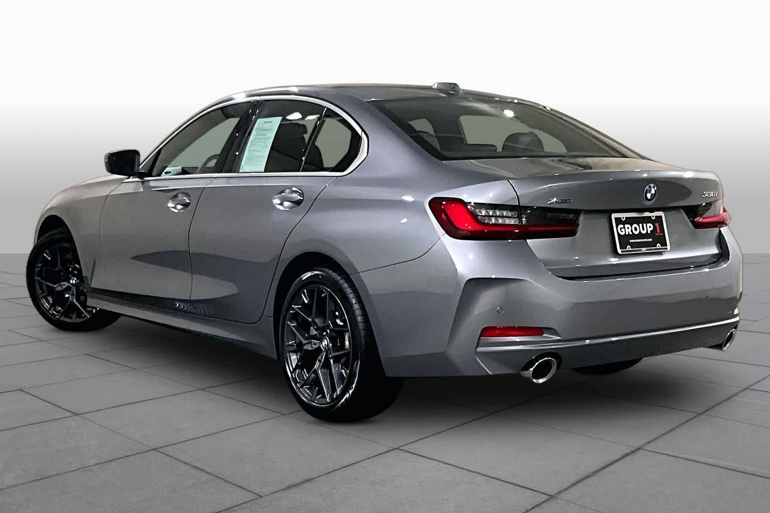Used 2026 BMW 330i xDrive Sedan w/ Premium Package AWD/4WD image 11