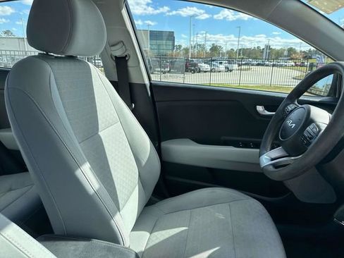 Used 2023 Kia Rio S image 15