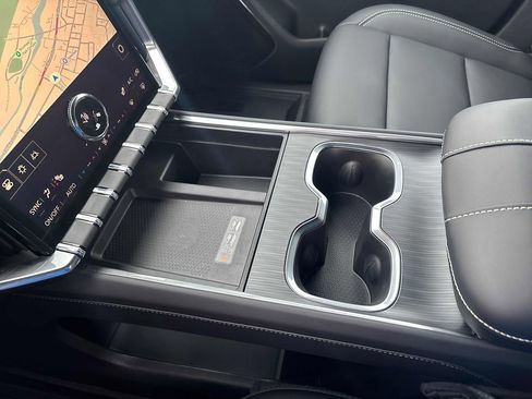 New 2026 GMC Acadia Elevation image 22