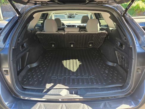 Used 2023 Subaru Outback Premium w/ Popular Package #1 AWD/4WD image 13