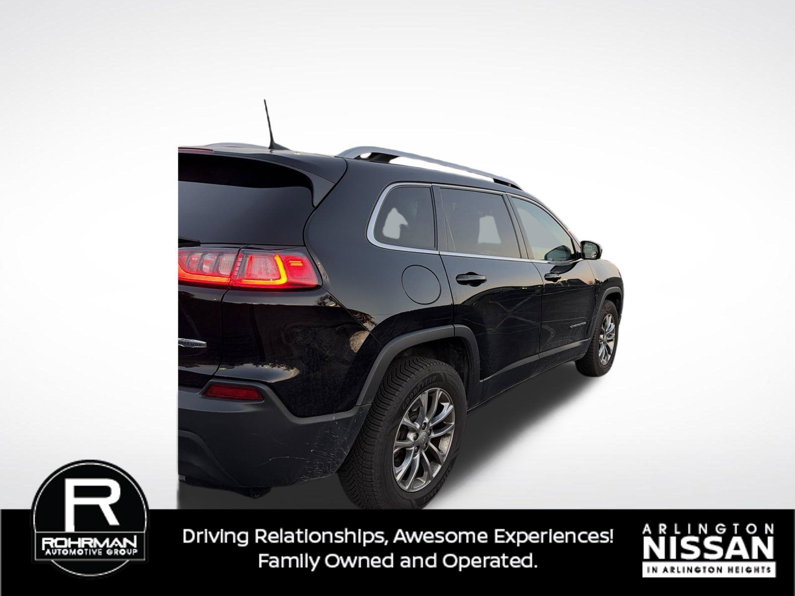 Used 2019 Jeep Cherokee Latitude Plus w/ Comfort/Convenience Group AWD/4WD image 6