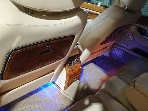Used 1999 Rolls-Royce Silver Seraph RWD image 38