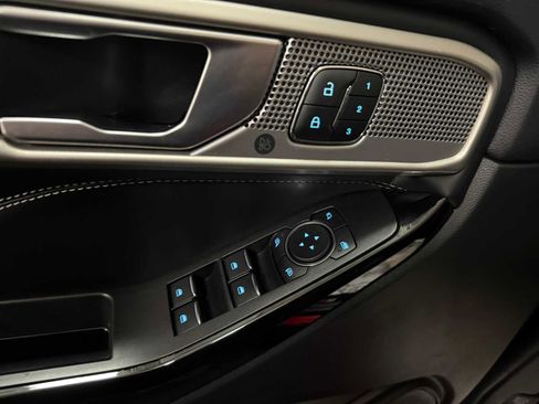 Used 2023 Ford Explorer ST w/ Equipment Group 401A image 21