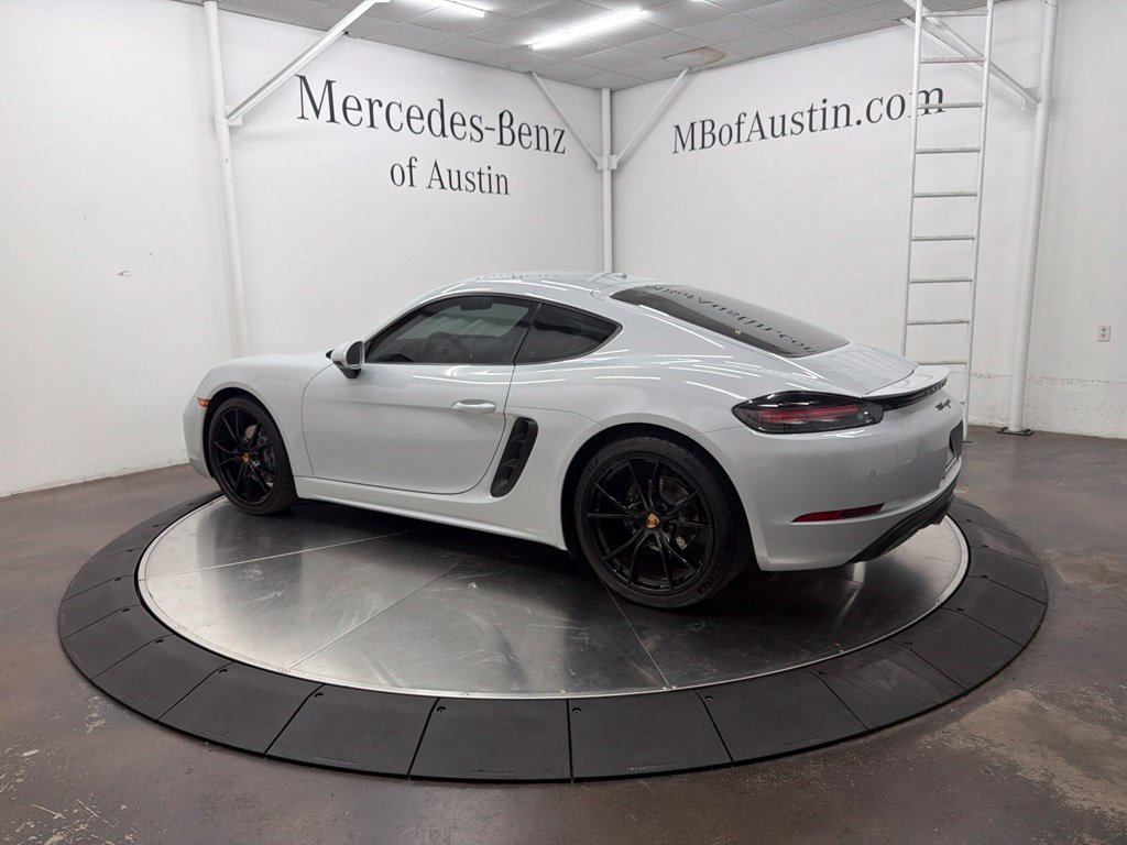 Used 2025 Porsche 718 Cayman RWD image 5