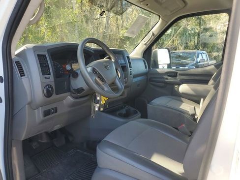 Used 2021 Nissan NV 1500 S image 10