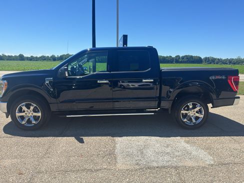 Used 2021 Ford F150 XLT w/ Equipment Group 302A High AWD/4WD image 7