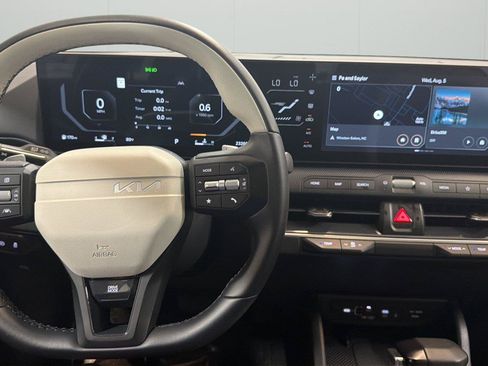 Used 2025 Kia K4 GT-Line w/ GT-Line Premium Package FWD image 20