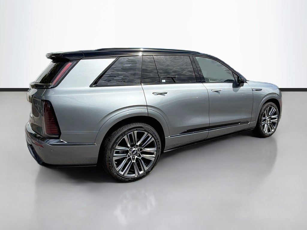 Certified 2026 Cadillac Vistiq Sport w/ LPO, Floor Liner Package AWD/4WD image 5