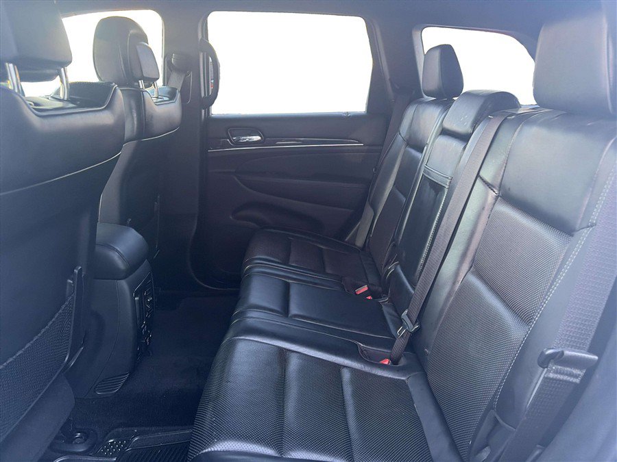 Used 2019 Jeep Grand Cherokee Overland AWD/4WD image 16