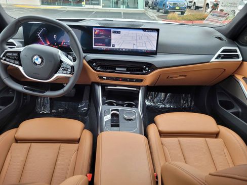 Used 2026 BMW 330i Sedan w/ Premium Package RWD image 18