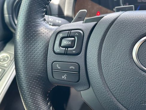 Used 2024 Lexus IS 500 RWD image 36