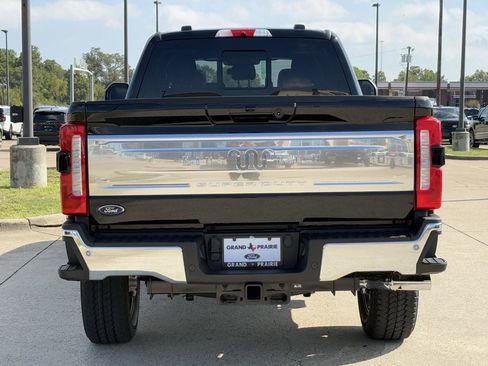 New 2026 Ford F350 King Ranch w/ Chrome Package image 37
