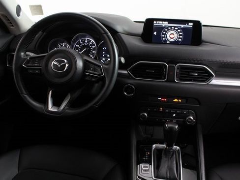 Used 2020 MAZDA CX-5 Touring image 10
