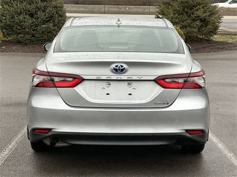 Used 2024 Toyota Camry LE image 4