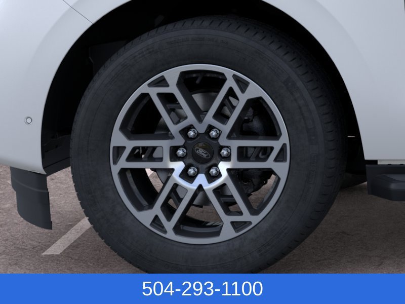New 2026 Ford Expedition Active RWD image 21