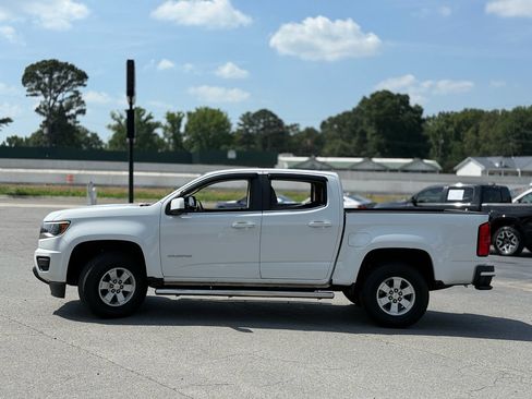 Used 2019 Chevrolet Colorado W/T w/ WT Convenience Package RWD image 4