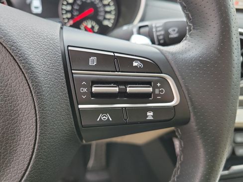 Used 2023 Kia Stinger GT2 image 22